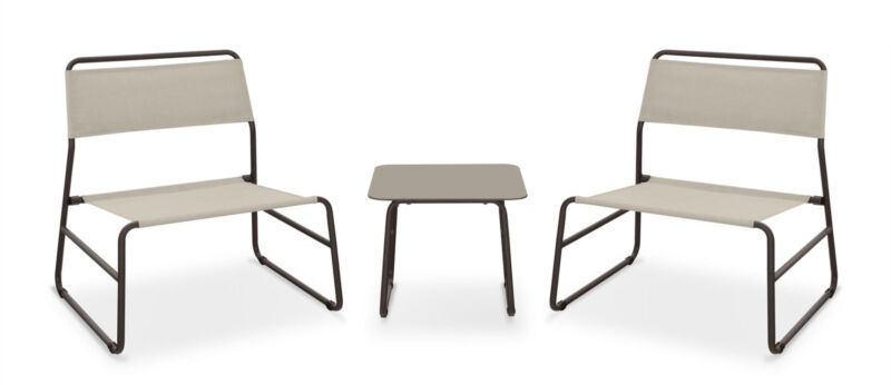 Conversation set composed of 2 steel armchairs and square table