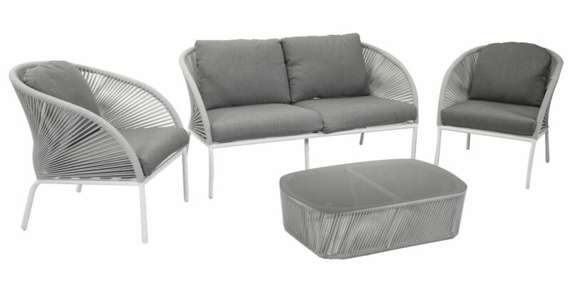 Salotto imbottito composto da divano 2 posti con 2 poltrone in alluminio e corda intrecciata in poliestere e tavolino stondato con piano in vetro